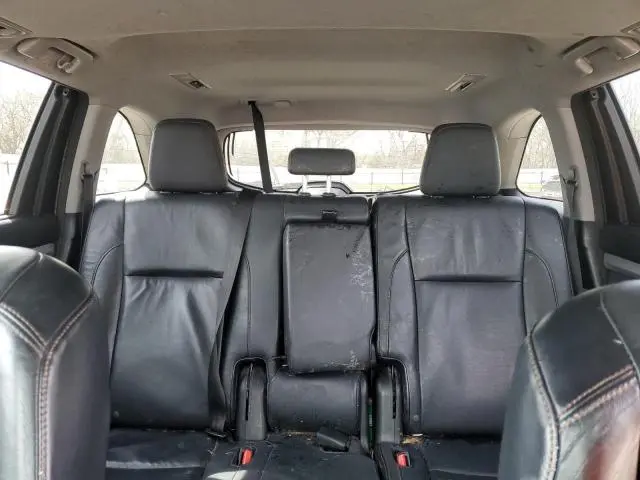 2014 TOYOTA HIGHLANDER XLE