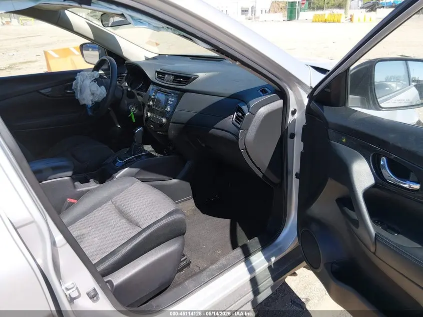 2017 NISSAN ROGUE S