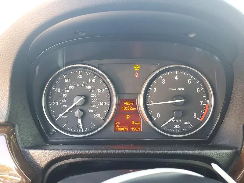 2011 BMW 335 XI  