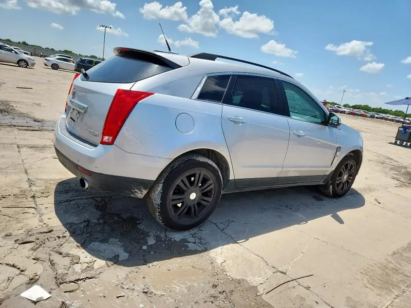 2010 CADILLAC SRX   