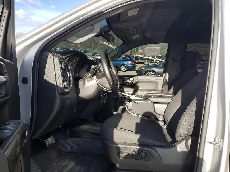 2021 CHEVROLET SILVERADO K1500 LT  