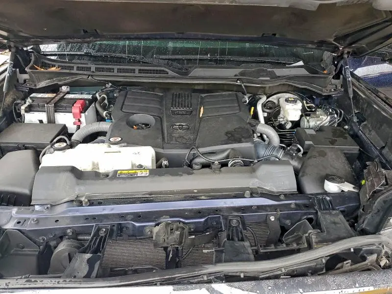 2023 TOYOTA TUNDRA CREWMAX PLATINUM  