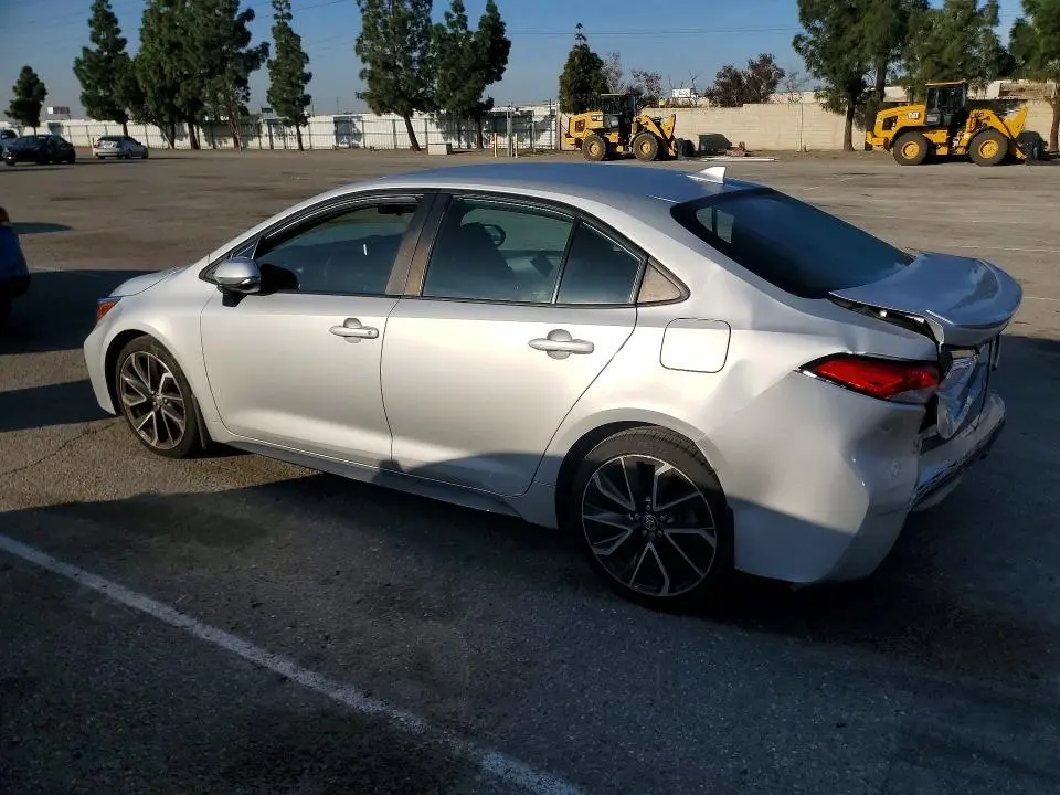2020 TOYOTA COROLLA SE  