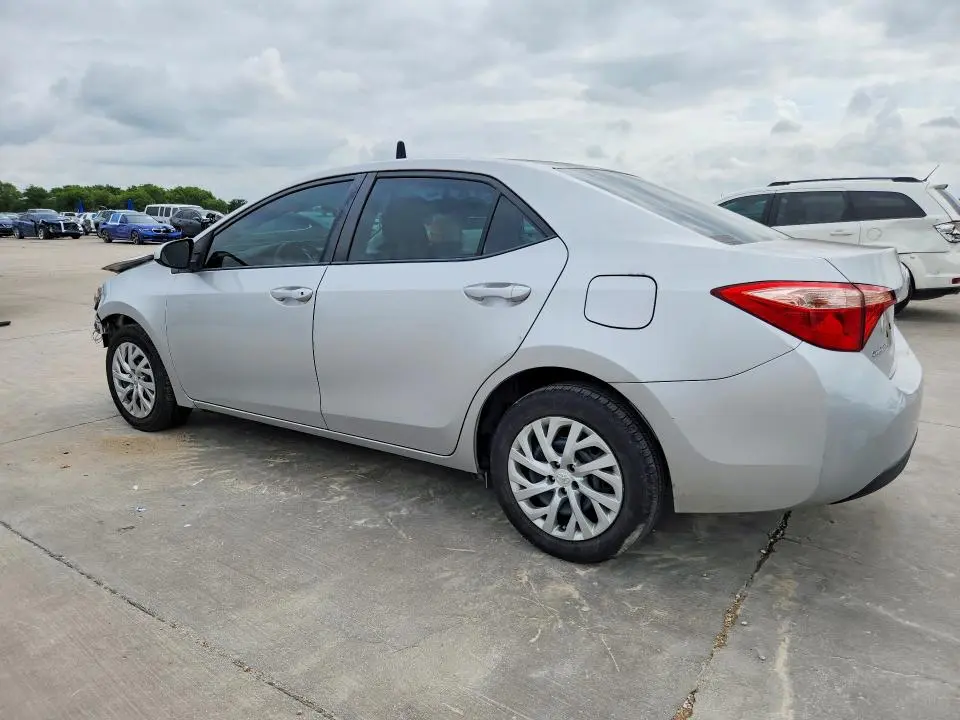 2018 TOYOTA COROLLA LE  