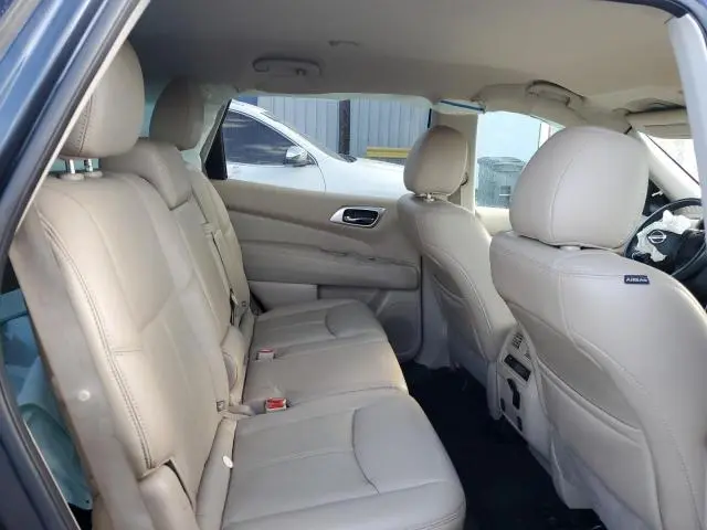 2016 NISSAN PATHFINDER S  