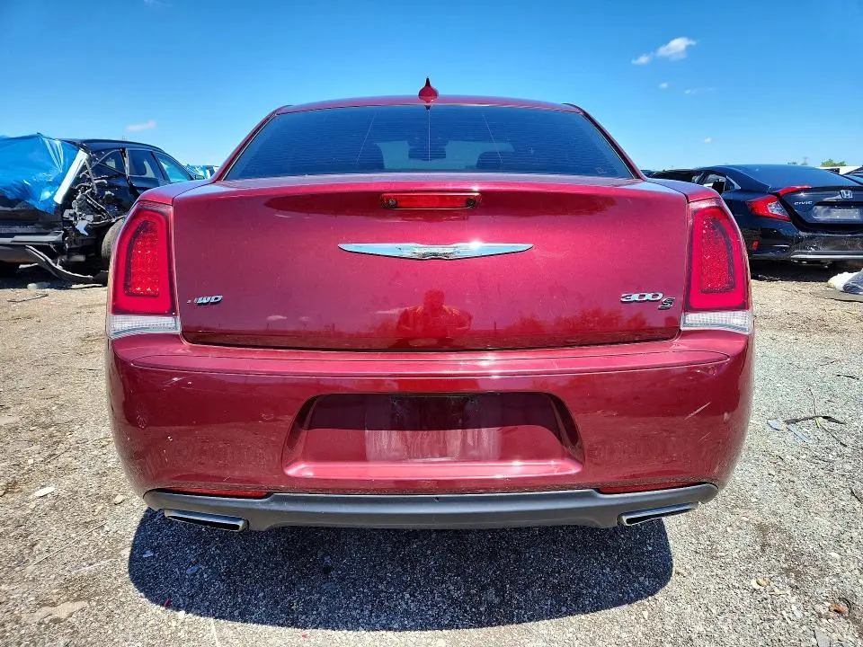 2019 CHRYSLER 300 S  