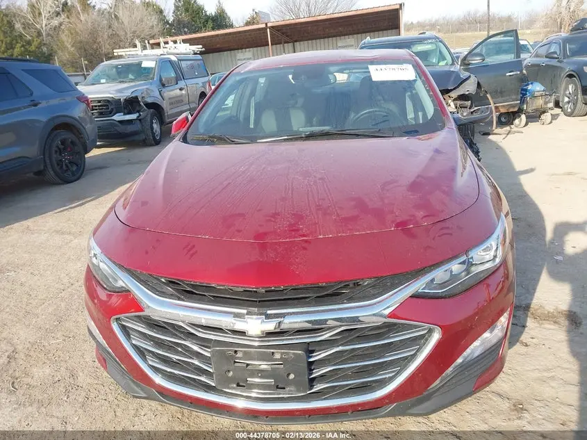 2023 CHEVROLET MALIBU FWD 2LT