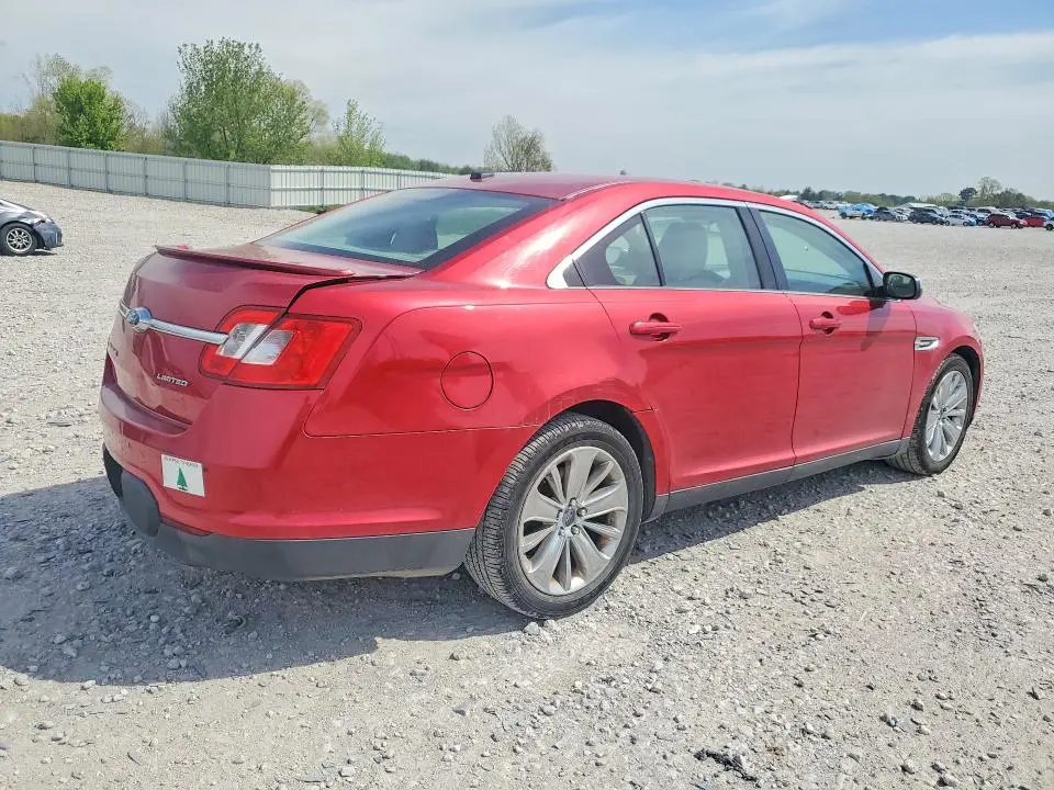 2010 FORD TAURUS LIMITED  