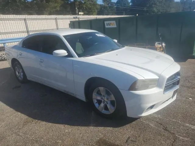 2012 DODGE CHARGER SE  