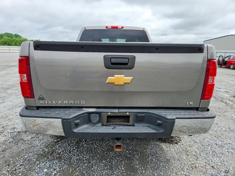 2013 CHEVROLET SILVERADO C1500 LS  