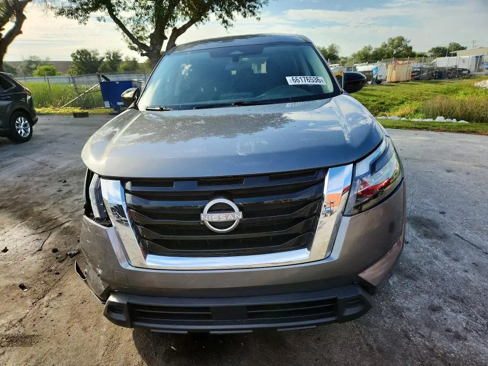 2023 NISSAN PATHFINDER S  