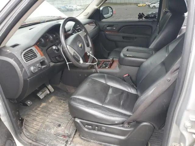 2010 CHEVROLET TAHOE C1500 LTZ  