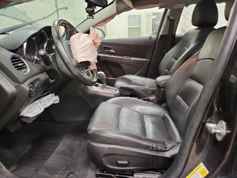 2015 CHEVROLET CRUZE LTZ  