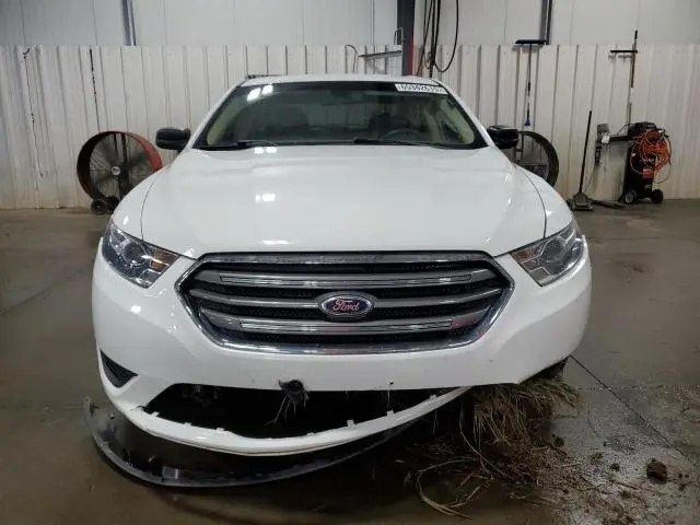 2016 FORD TAURUS SE  