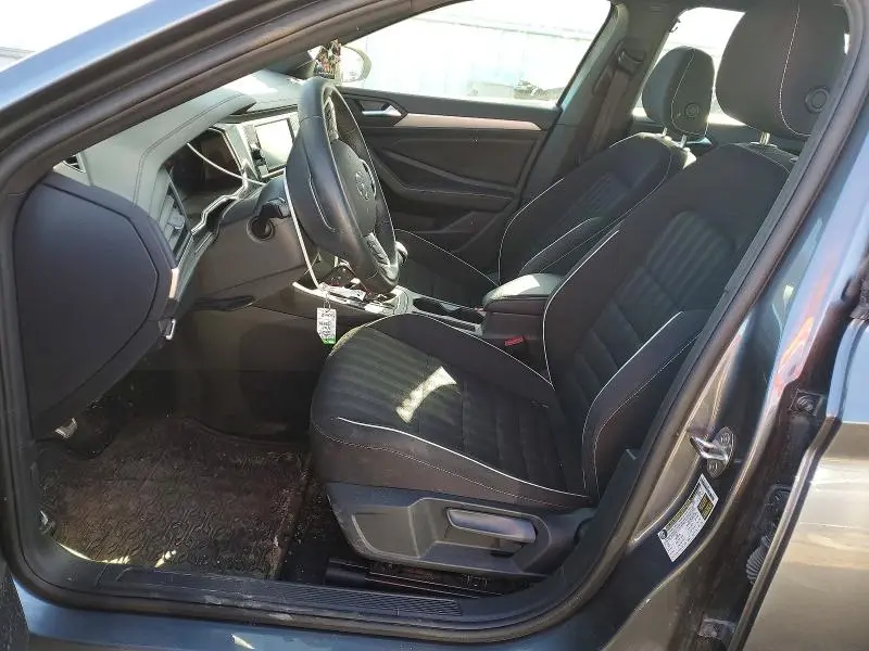 2024 VOLKSWAGEN JETTA SPORT  