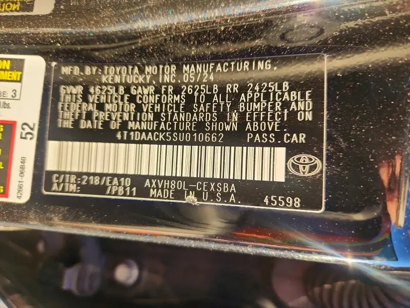 2025 TOYOTA CAMRY SE  