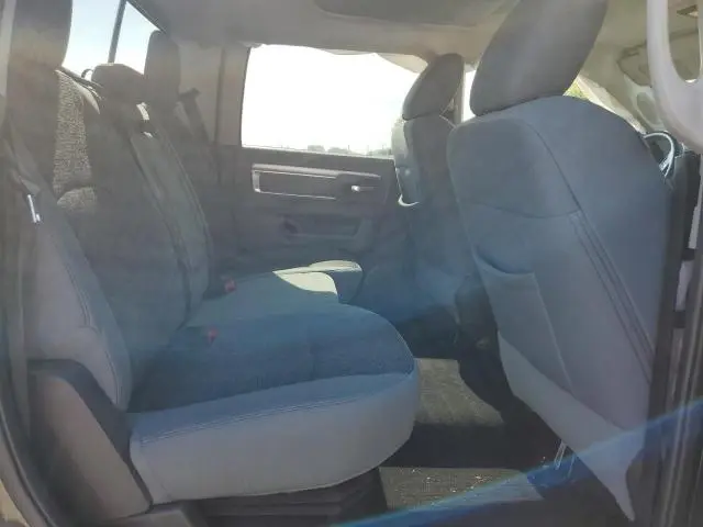 2015 RAM 1500 SLT