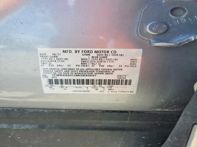 2021 FORD EXPLORER XLT  
