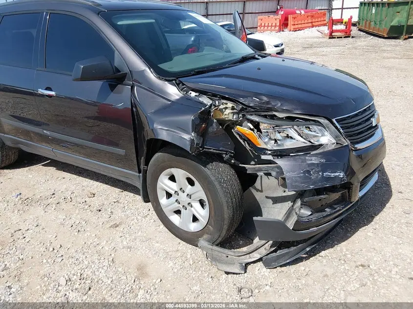 2016 CHEVROLET TRAVERSE LS