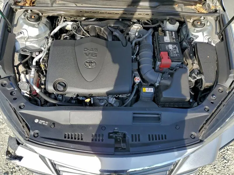 2022 TOYOTA AVALON XLE  