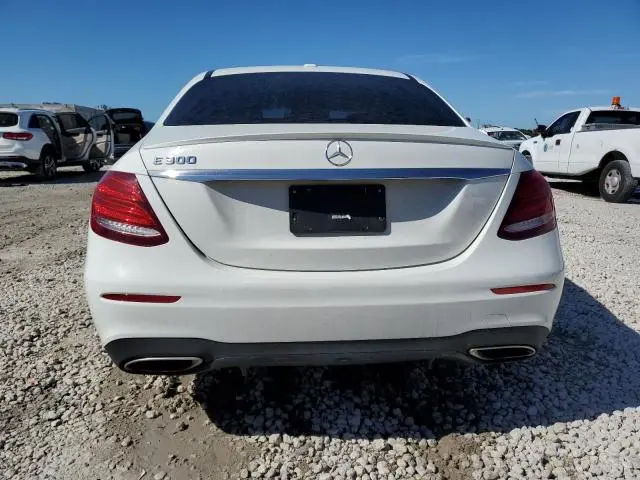 2019 MERCEDES-BENZ E 300  