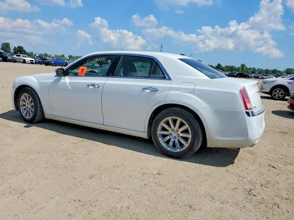 2012 CHRYSLER 300   