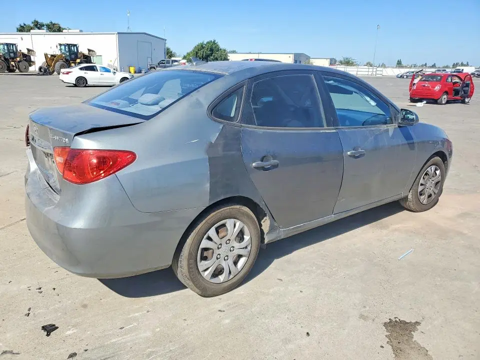 2010 HYUNDAI ELANTRA GLS  