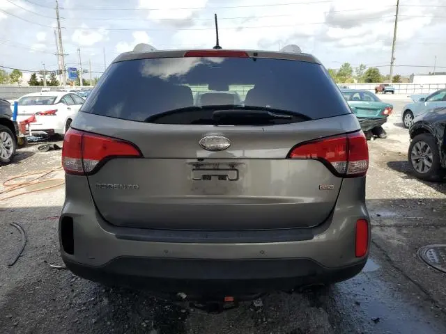 2014 KIA SORENTO LX  