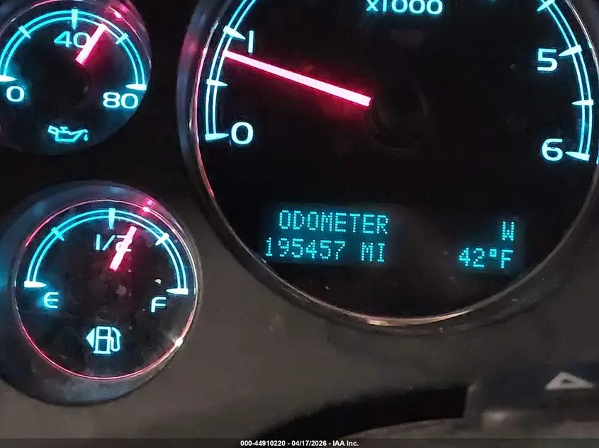 2013 CHEVROLET SUBURBAN 1500 LT