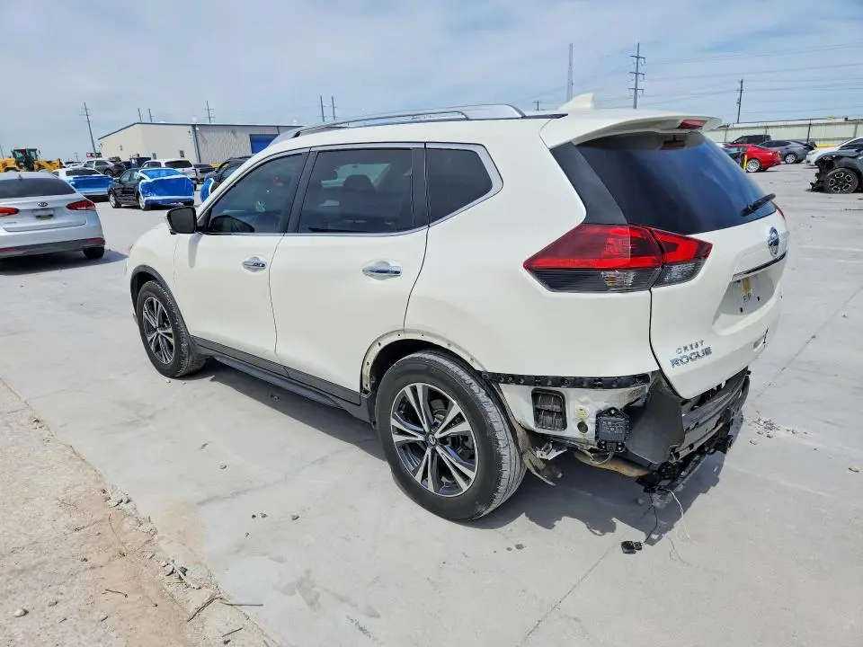 2019 NISSAN ROGUE SV  