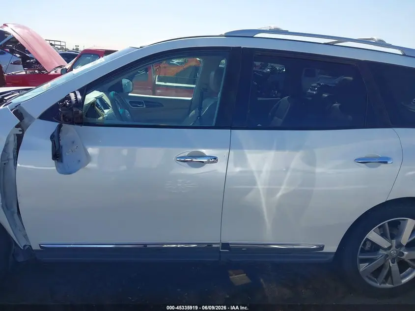 2015 NISSAN PATHFINDER PLATINUM