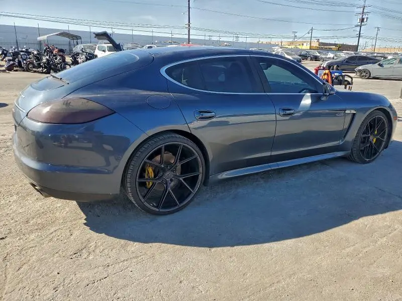 2010 PORSCHE PANAMERA S  