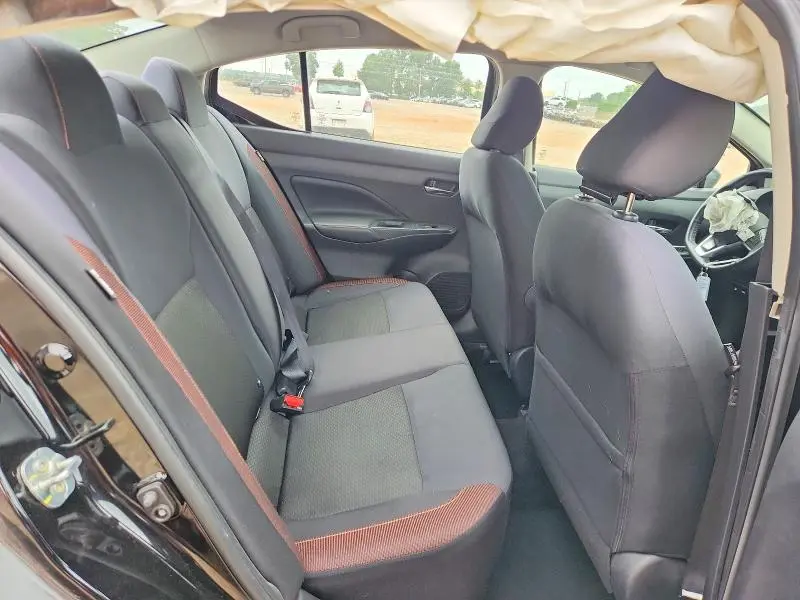 2020 NISSAN VERSA SR  