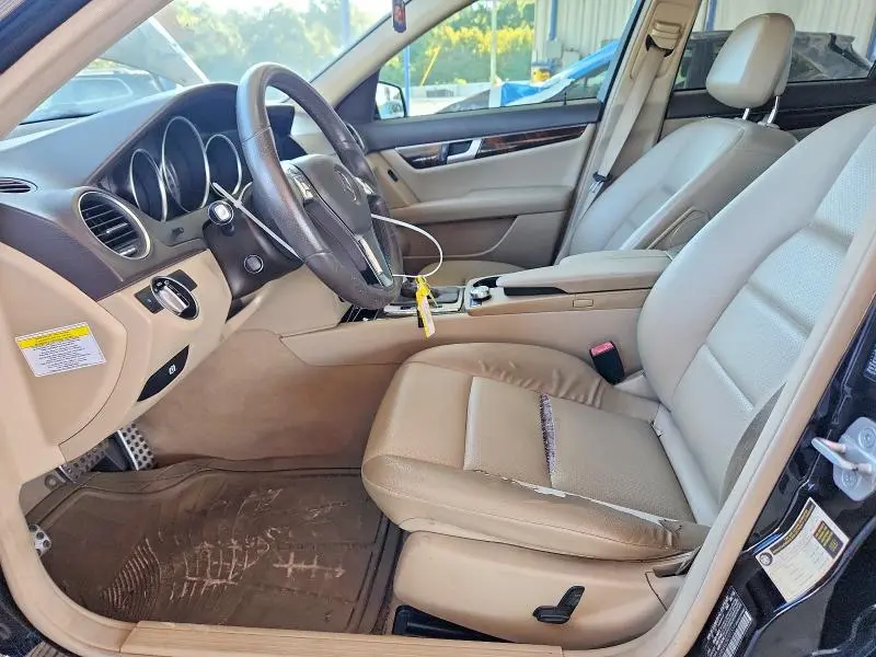 2013 MERCEDES-BENZ C 250  
