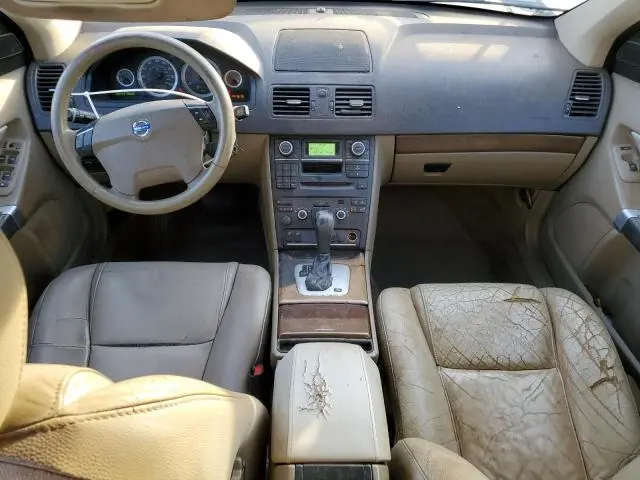 2011 VOLVO XC90 3.2  