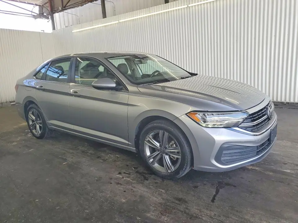 2024 VOLKSWAGEN JETTA SE  