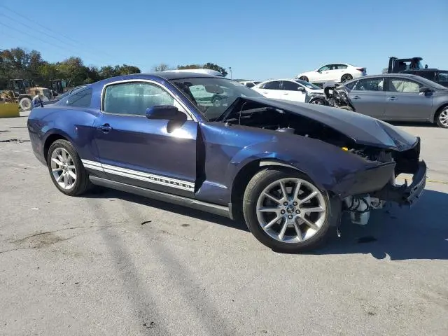 2011 FORD MUSTANG