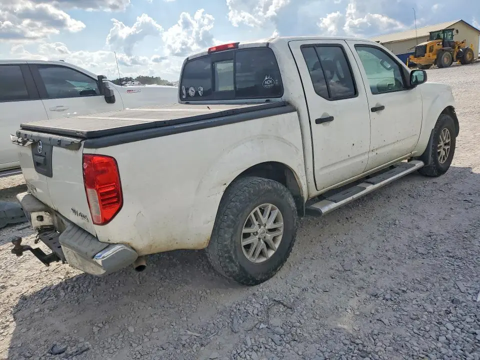 2016 NISSAN FRONTIER SV  