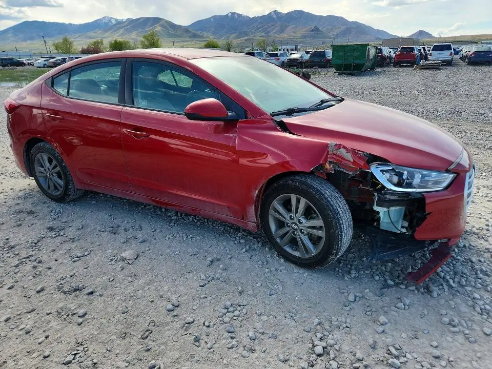 2017 HYUNDAI ELANTRA SE  