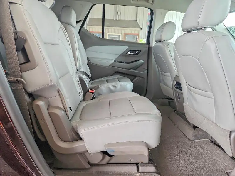 2019 CHEVROLET TRAVERSE LT  