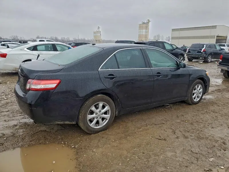 2011 TOYOTA CAMRY BASE  