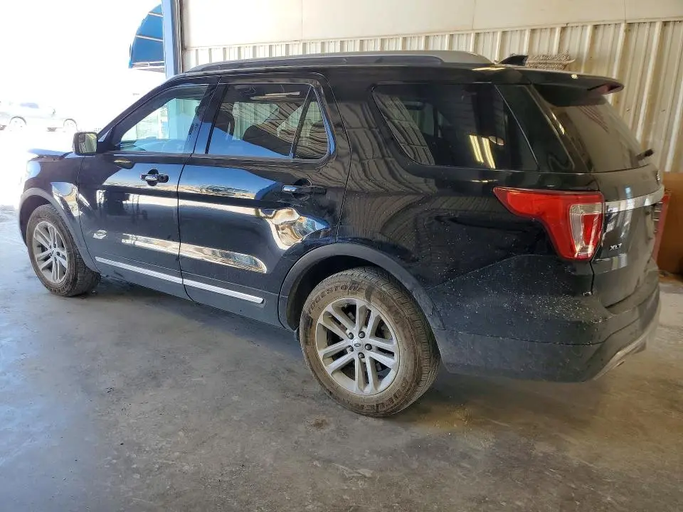 2017 FORD EXPLORER XLT  