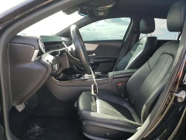 2019 MERCEDES-BENZ A 220  