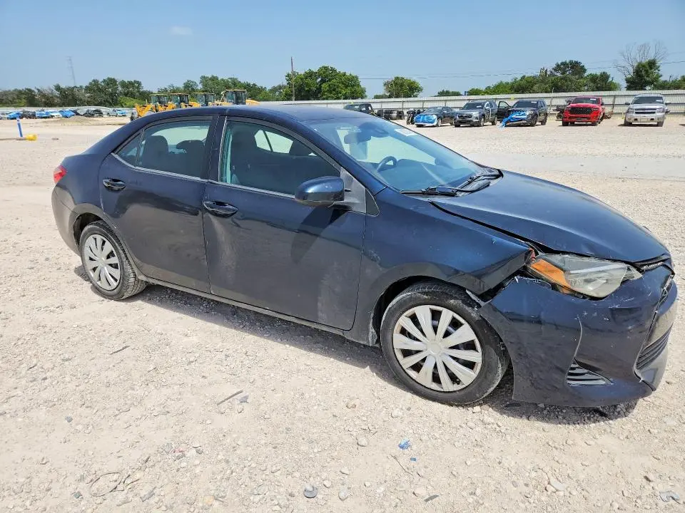 2019 TOYOTA COROLLA LE  
