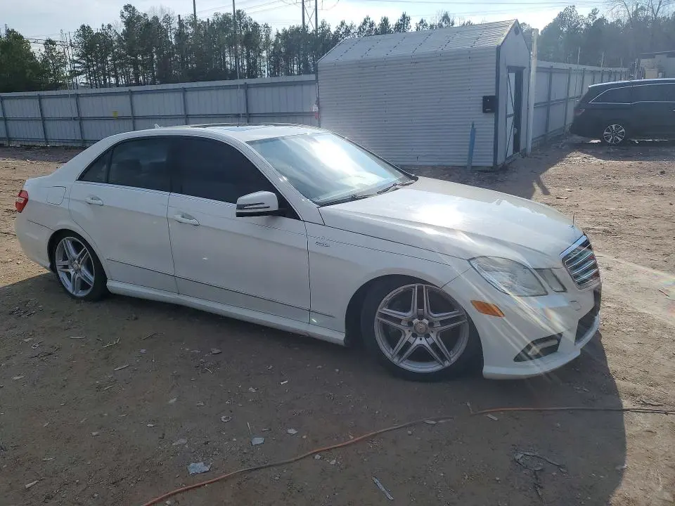 2011 MERCEDES-BENZ E 550  