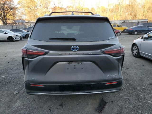 2022 TOYOTA SIENNA LIMITED