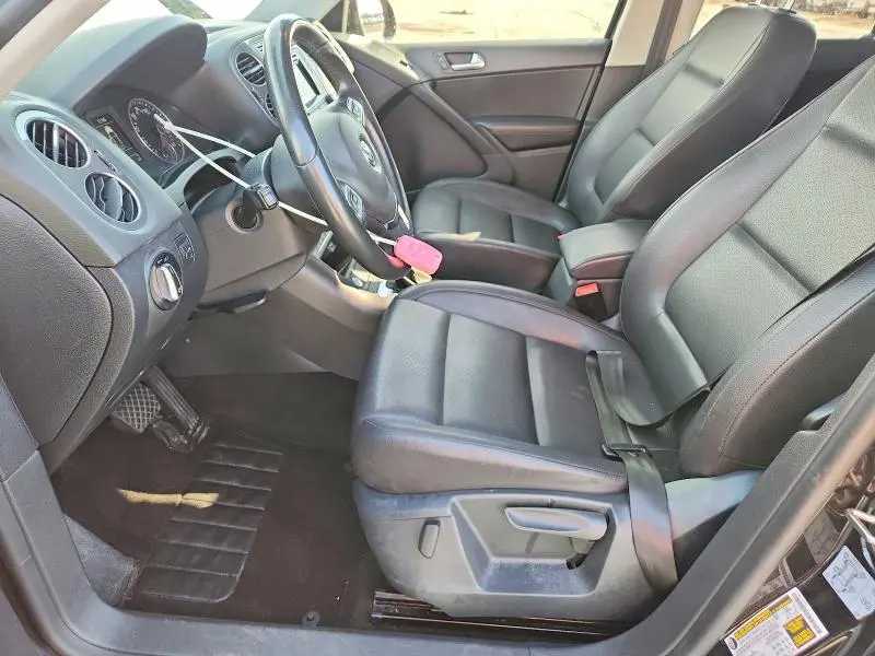 2016 VOLKSWAGEN TIGUAN S  