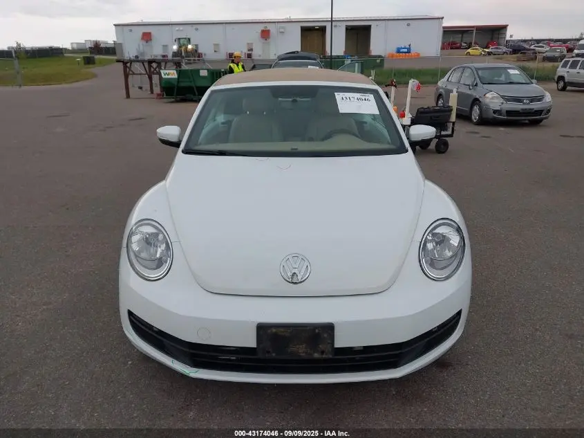 2015 VOLKSWAGEN BEETLE 1.8T