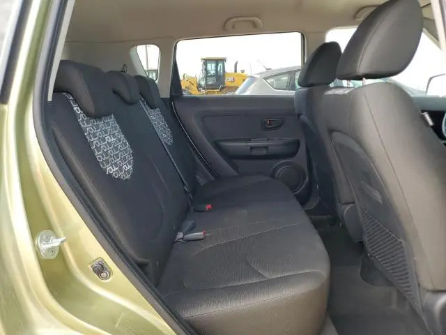 2010 KIA SOUL +  