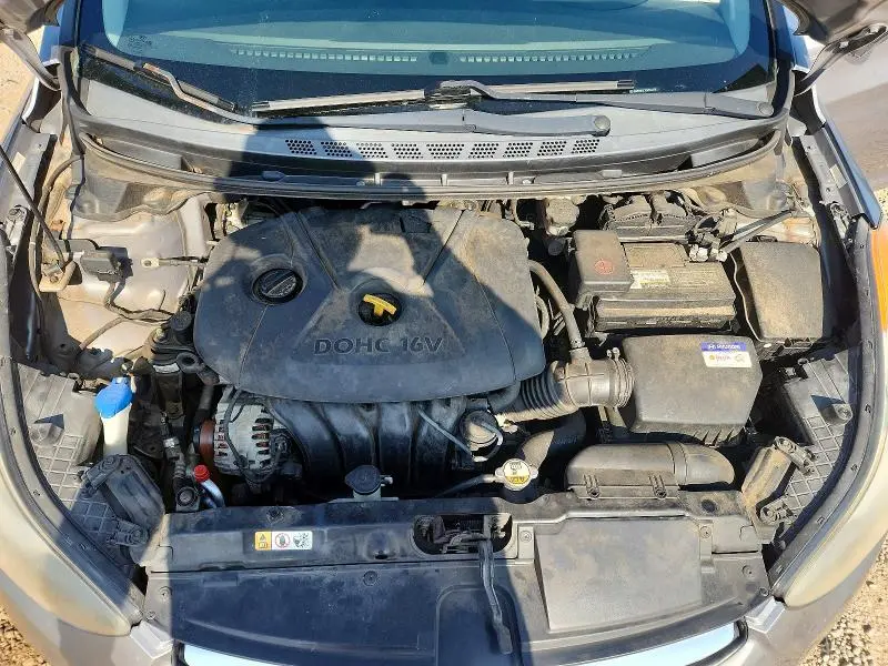 2012 HYUNDAI ELANTRA GLS  